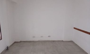 CENTRO: VENDO DEPTO DE 1 DORMITORIO (INTERNO), ENTRE CAÃADA Y FRAGUEIRO (FRENTE SUPER BUENOS DIAS) CON RENTA