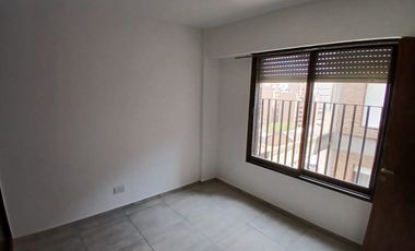 CENTRO: VENDO DEPTO DE 1 DORMITORIO (INTERNO), ENTRE CAÃADA Y FRAGUEIRO (FRENTE SUPER BUENOS DIAS) CON RENTA