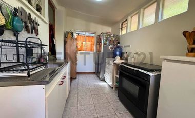 CASA EN VENTA, 4D 2B, LAS CONDES