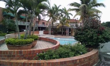 casa en arriendo en ciudad jardín. Cod A1482