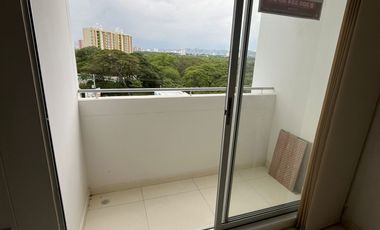 apartamento en arriendo en prados del este. Cod A3389