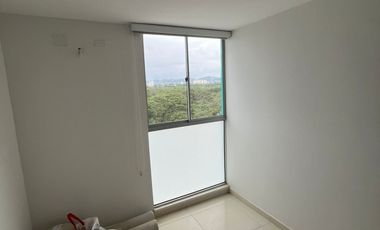 apartamento en arriendo en prados del este. Cod A3389