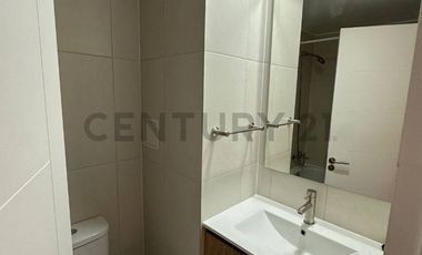 En arriendo hermoso  departamento vista al mar sector norte