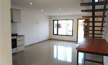 DUPLEX A ESTRENAR