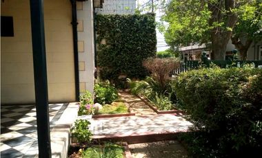VENTA / CHALET / CASONA ANTIGUA / 7 AMBIENTES / LA PERLA MAR DEL PLATA