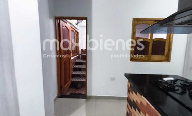 casa en arriendo en los pinos. Cod A66430