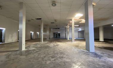 Bodega en Venta en Colonia Santiago, Puebla, Ideal para Actividades Comerciales