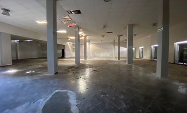 Bodega en Venta en Colonia Santiago, Puebla, Ideal para Actividades Comerciales