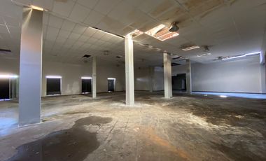 Bodega en Venta en Colonia Santiago, Puebla, Ideal para Actividades Comerciales