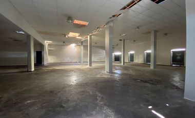 Bodega en Venta en Colonia Santiago, Puebla, Ideal para Actividades Comerciales