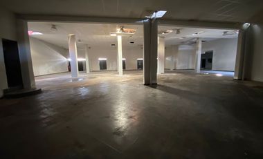 Bodega en Venta en Colonia Santiago, Puebla, Ideal para Actividades Comerciales