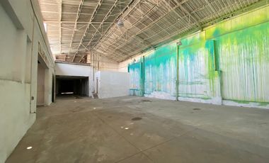 Bodega en Venta en Colonia Santiago, Puebla, Ideal para Actividades Comerciales