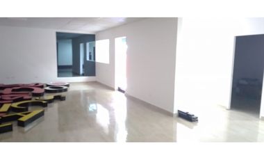 Alquiler de local comercial en Pedregal, 150 mts