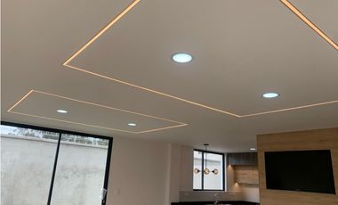 VENDO HERMOSA CASA POR ESTRENAR QUITO (SECTOR TUMBACO)