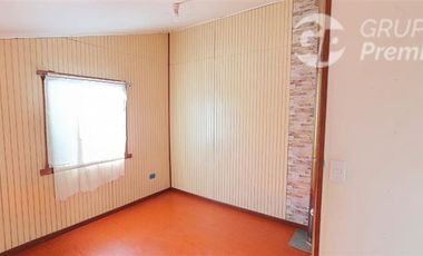 Casa CASI NUEVA vendo en Carahue. 3d. 1b. 1e. Accesibilidad.