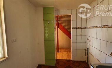 Casa CASI NUEVA vendo en Carahue. 3d. 1b. 1e. Accesibilidad.