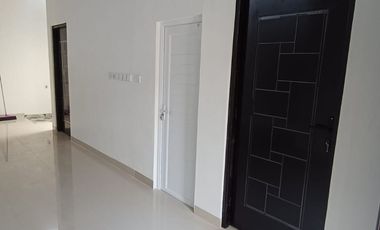 Rumah Hadap Utara 12 Menit ke Summarecon Mall Bekasi Siap KPR J-38681