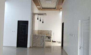 Rumah Hadap Utara 12 Menit ke Summarecon Mall Bekasi Siap KPR J-38681