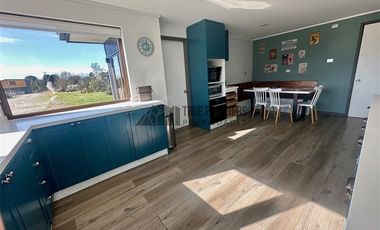Casa en venta de 5 dorm. en Puerto Montt