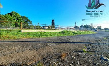 LOTE COMERCIAL EN PANAMERICANA