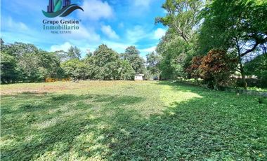 VENDO TERRENO DE 3787m2 VIA PRINCIPAL