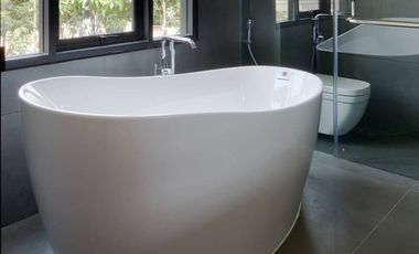 Luxuary Townhouse 2 lantai dgn private swimming pool di Tanjung barat,Jaksel