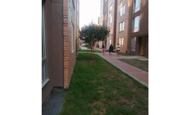HERMOSO APARTAMENTO CONJUNTO RESIDENCIAL ZAFIRO