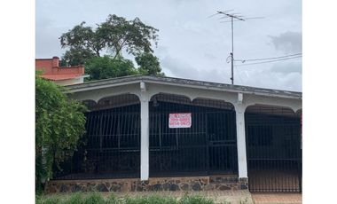 SE ALQUILA CON OPCIÓN A COMPRA CASA LA CHORRERA BARRIO BALBOA