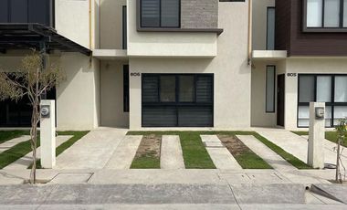 CASA EN VENTA EN PORTOVELA RESIDENCIAL