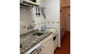 Departamento a media cuadra del mar. 1 dormitorio. Gas natural