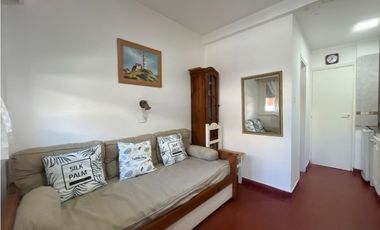 Departamento a media cuadra del mar. 1 dormitorio. Gas natural