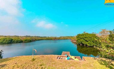 Rancho en Venta a Orilla de Río y a pasos del Mar, Golfo de México, Veracruz