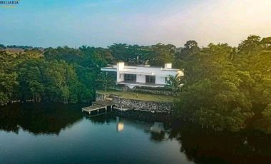 Rancho en Venta a Orilla de Río y a pasos del Mar, Golfo de México, Veracruz