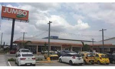 SE ALQUILAN O SE VENDEN LOCALES EN PLAZA JUMBO MAÑATINAS 5051RC