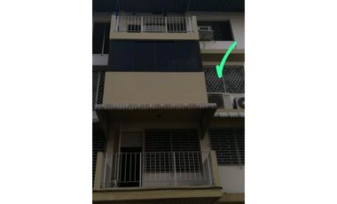 Apartamento en Venta en Parque Omar