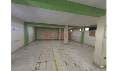 Vendo Departamento En Segundo Piso De 160M2 Cerca Estacion Santa Rosa. Sjl