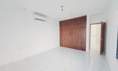 Casa en VENTA con PANELES SOLARES  y ALBERCA fracc lomas del so l