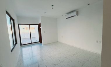 Casa en VENTA con PANELES SOLARES  y ALBERCA fracc lomas del so l