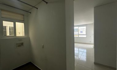 apartamento en arriendo en caminos de pangola. Cod A123072