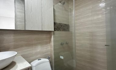 apartamento en arriendo en caminos de pangola. Cod A123072