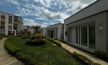 apartamento en arriendo en caminos de pangola. Cod A123072