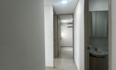 apartamento en arriendo en caminos de pangola. Cod A123072