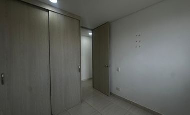 apartamento en arriendo en caminos de pangola. Cod A123072