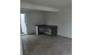 CASA NUEVA EN TULANCINGO, FRACC. LA MORENITA