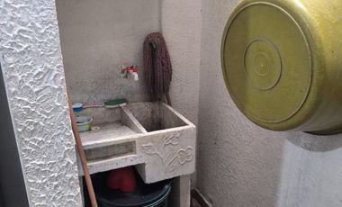 casa en venta en alameda del rio. Cod V194