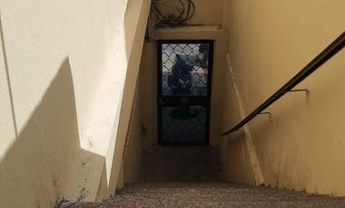 edificio en arriendo en las delicias. Cod A94170