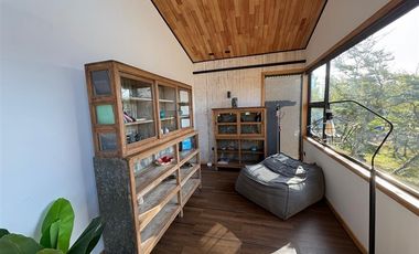 ELEGANTE Y MODERNA PROPIEDAD, 4D 4B 450M2 RIO SECO