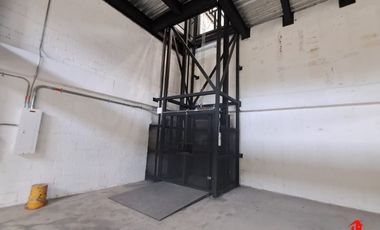 bodega en arriendo/venta en alto de la virgen. Cod V6244