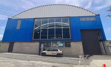 bodega en arriendo/venta en alto de la virgen. Cod V6244