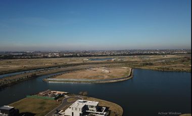 Departamento 2 Ambientes con Vista al Agua. 5° piso. Oceana, Nordelta.